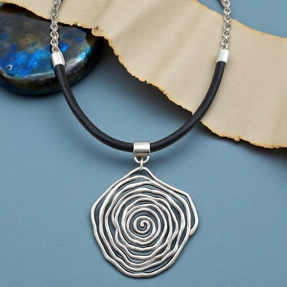 Handmade Turkish Artisan Leather Necklace Bold Zamak Spiral Flower Pendant - Picture 8 of 10